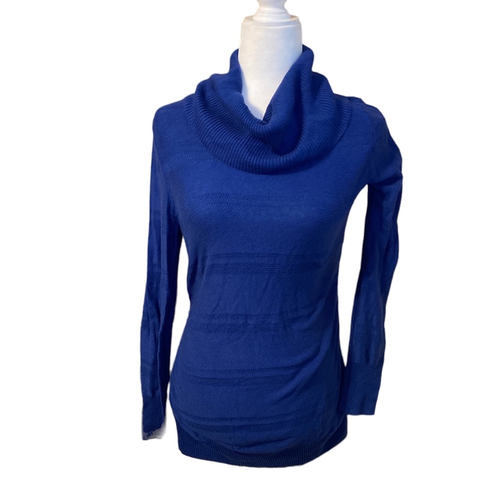 Liz Lange blue maternity cowlneck sweater. Size M